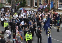 英国布莱顿同性恋游行 警察医生也参与其中