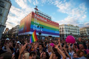 世界同志骄傲巡游在马德里举行